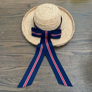 Summer hat with ribbon